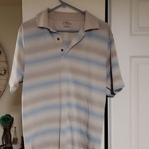 Men's three button polo golf shirt